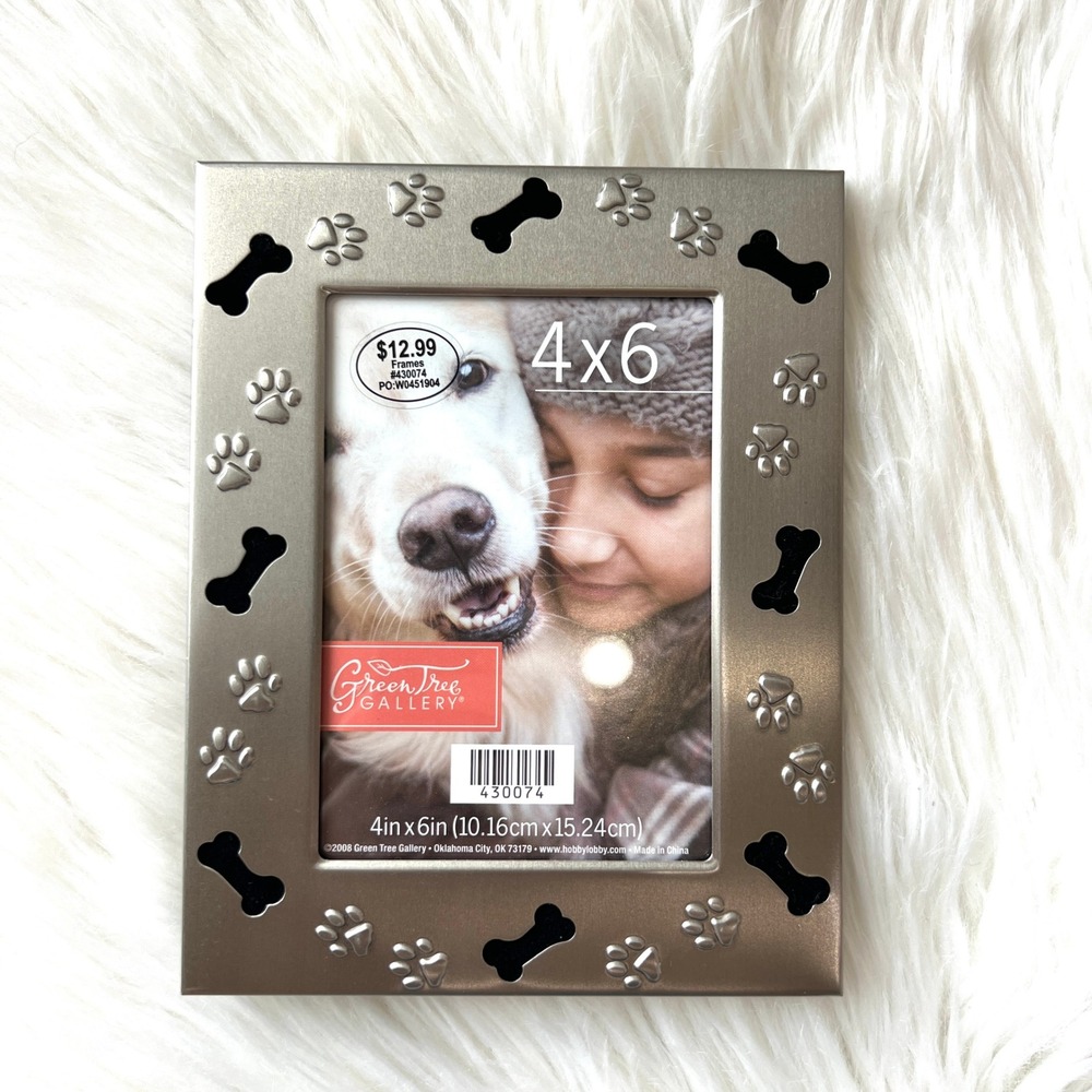 Green Tree Gallery 4x6 Photo Frame Dog Paw Bone Silver Tone Metal Tabletop